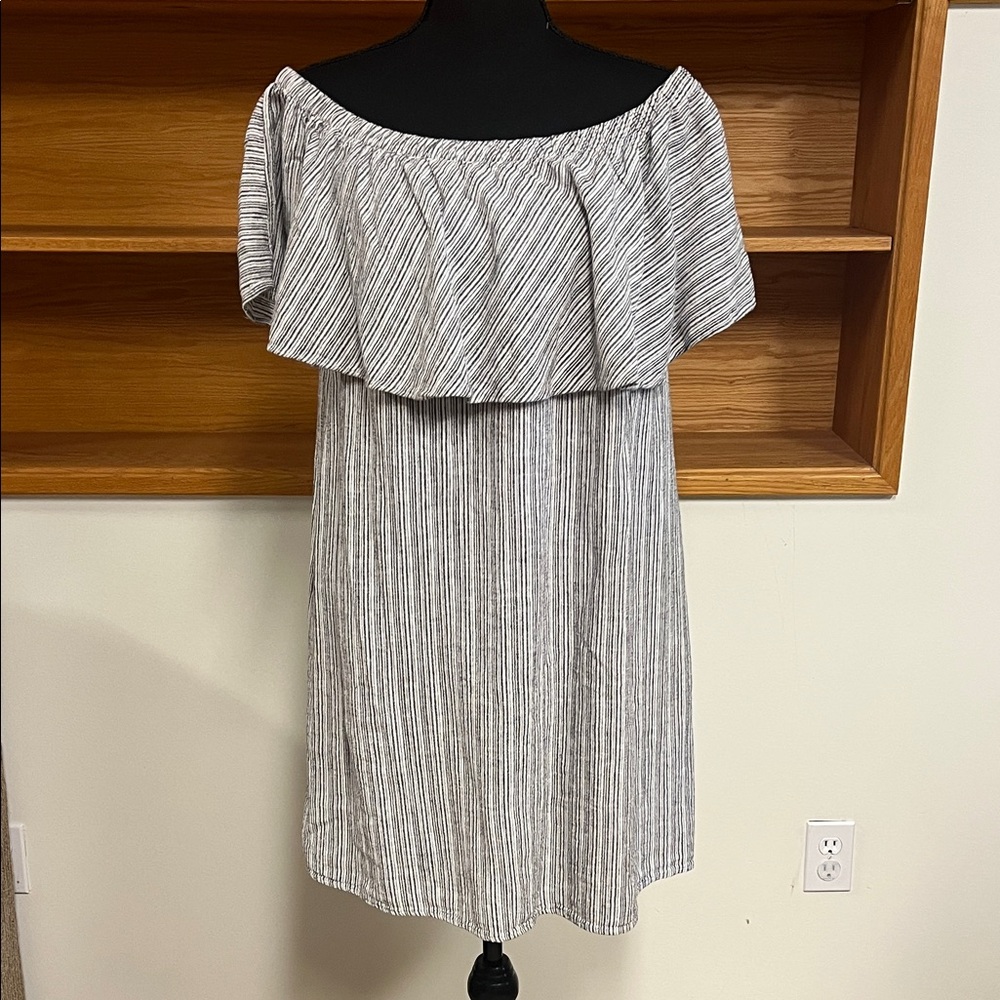 Old Navy Black and White Off-Shoulder Mini Dress